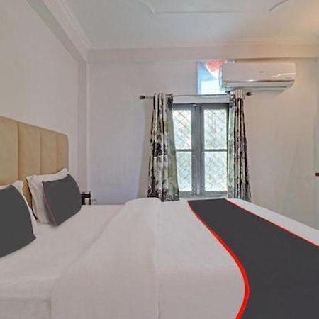 Hotel Amishi Raiwala Eksteriør billede