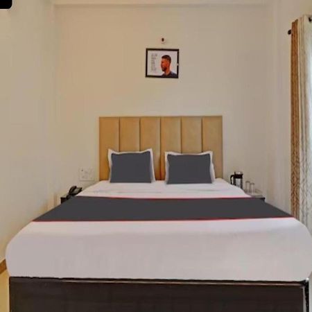 Hotel Amishi Raiwala Eksteriør billede
